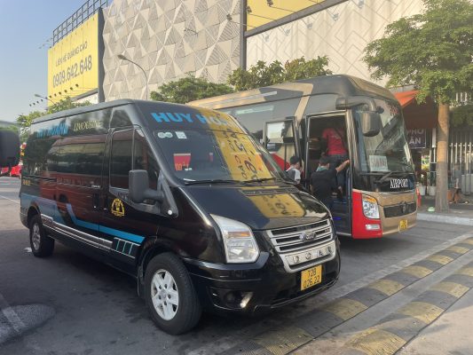 Xe Limousine Huy Hoàng Vũng Tàu